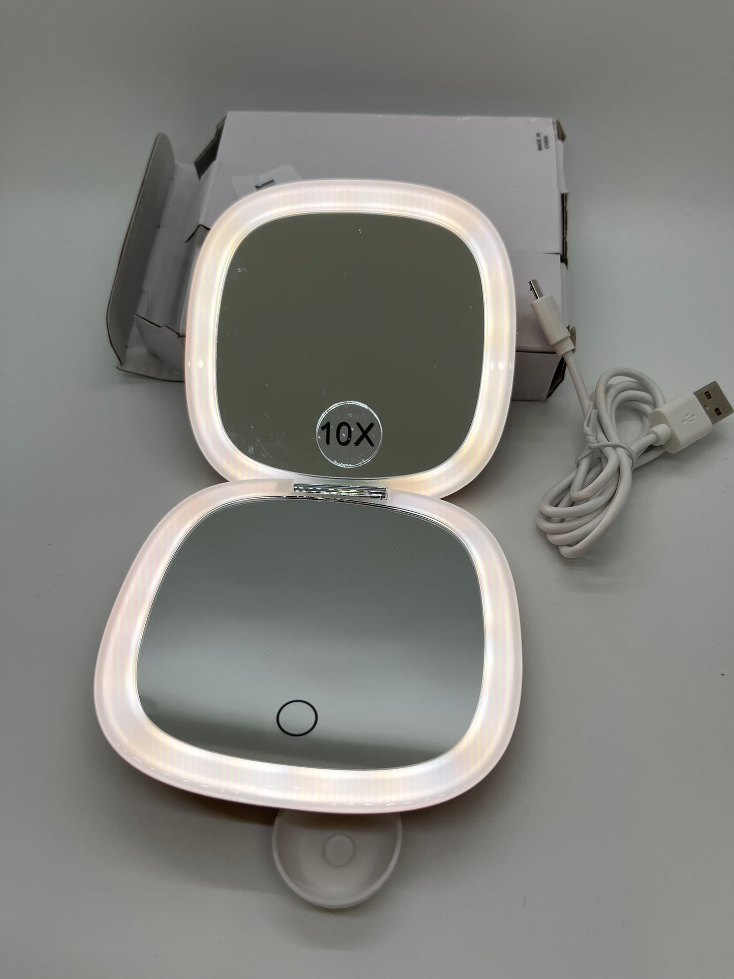 Blow Out Deal! Buy Now before they're gone! Travel LED Makeup Mirror with Rechargeable Battery, 3 Light Settings, 1x and 10x Magnification, sleek, Brushed Copper (Copy)
